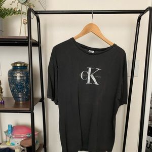 Calvin Klein | Shirts | Vintage Calvin Klein Tshirt | Poshmark